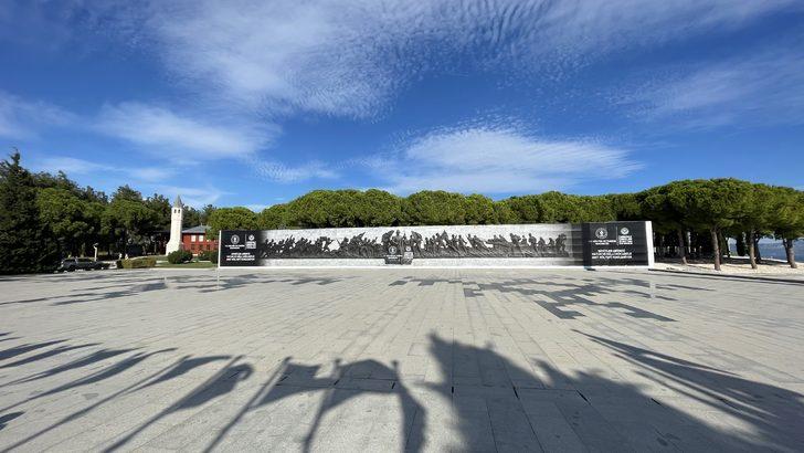 Çanakkale'de bulunan Şehitler Abidesi Tören Alanı'ndaki "Vatan ve Milli Mücadele Anıt Rölyefi" restore ediliyor G3