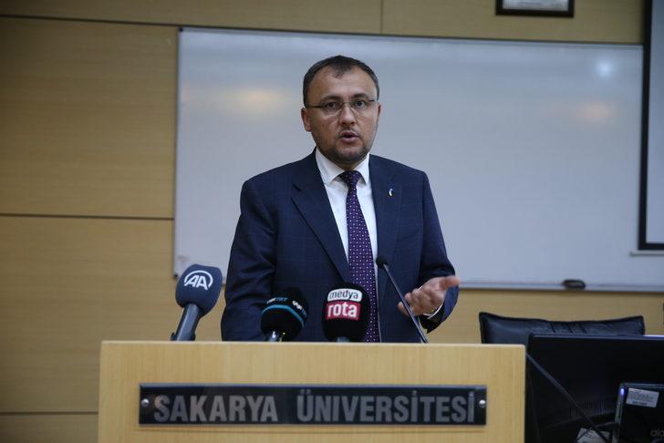 Rusya-Ukrayna savaşının ele alındığı "Sakarya Diplomasi Akademisi" başladı G4
