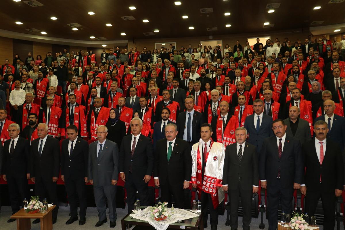 TBMM Başkanı Şentop Kastamonu &Uuml;niversitesinin akademik yıl a&ccedil;ılışında konuştu: