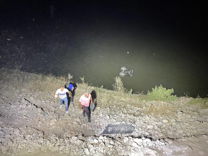 Adıyaman'da baraja düşen kamyonetteki 4 kişi yüzerek kurtuldu G1