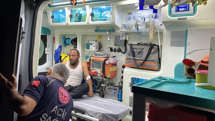 Adıyaman'da baraja düşen kamyonetteki 4 kişi yüzerek kurtuldu G3