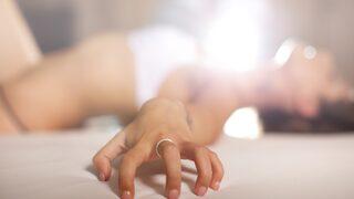 Cinsel ilişkiye gerek yok! Hiç beklemediğiniz anda kazara orgazm olabilirsiniz