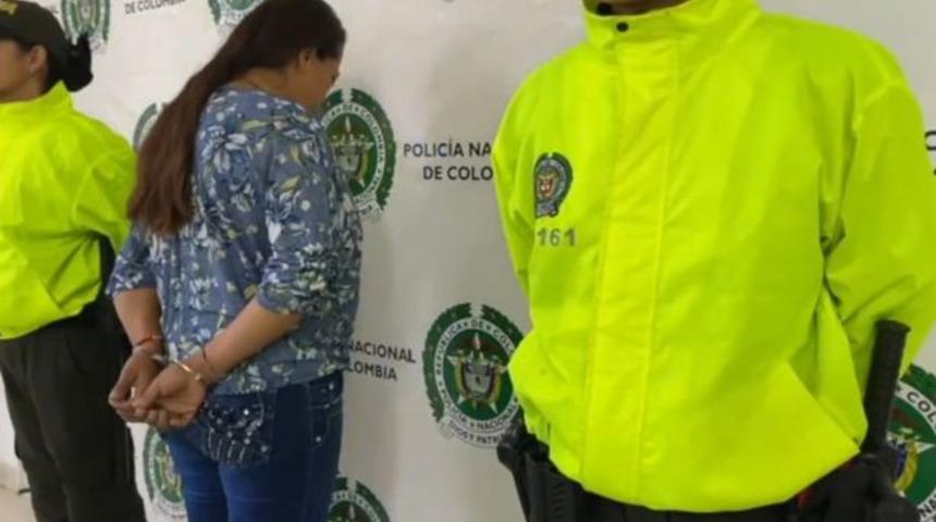 Mide bulandıran olay! Sevgilisinin 13 yaşındaki oğlunu köpekle cinsel ilişkiye girmeye zorladı