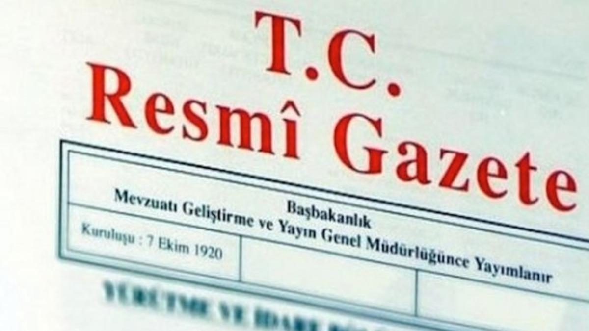 İşte 692 sayılı yeni KHK ile g&ouml;revden ihra&ccedil; edilenler! Son ihra&ccedil;ların listesi