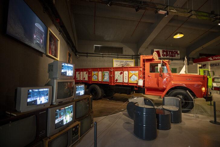 Antalya Araba Müzesi, ziyaretçilerini zamanda yolculuğa çıkarıyor G4