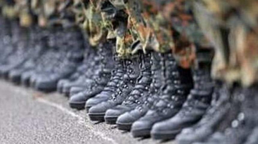 Şimşek'in a&ccedil;ıklaması yanlış terc&uuml;me edilince ortalık karıştı