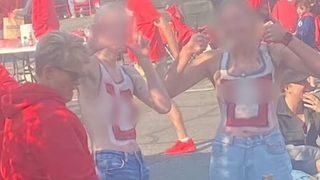 Futbol maçına yarı çıplak gittiler! Vücutlarını ‘atlet’ şeklinde boyadılar ama yetmedi