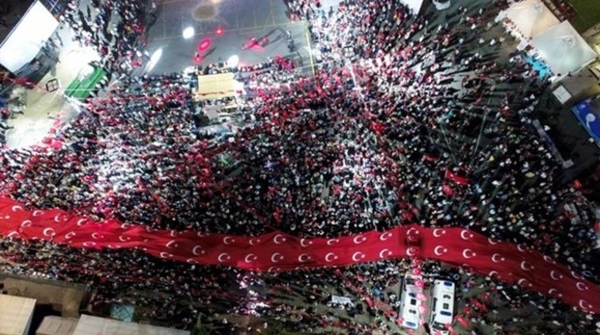 24 saat demokrasi n&ouml;beti tutulacak