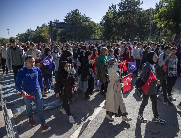 Atatürk Üniversitesinde yeni öğretim yılı açılışı dolayısıyla yürüyüş düzenlendi G2