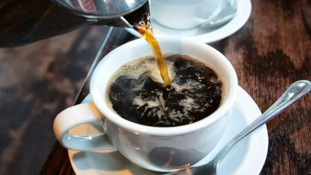 Daha uzun yaşamanın sırrı buradan geçiyormuş! Her gün 2 fincan içmek yeterli 