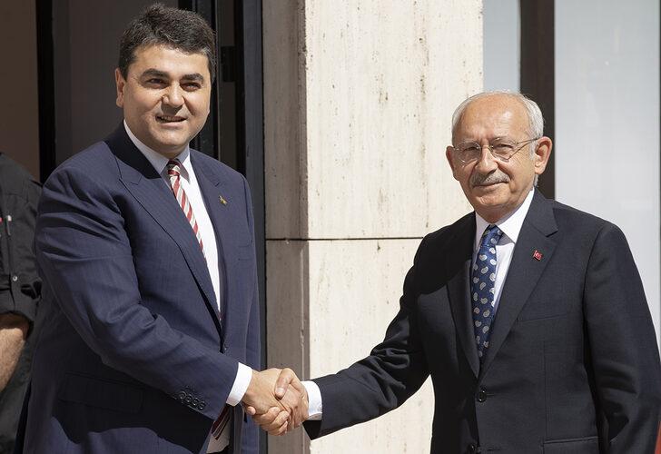 Kılıçdaroğlu, Gültekin Uysal ile bir araya geldi! İki parti liderinden Mersin'deki terör saldırısına ilişkin açıklama