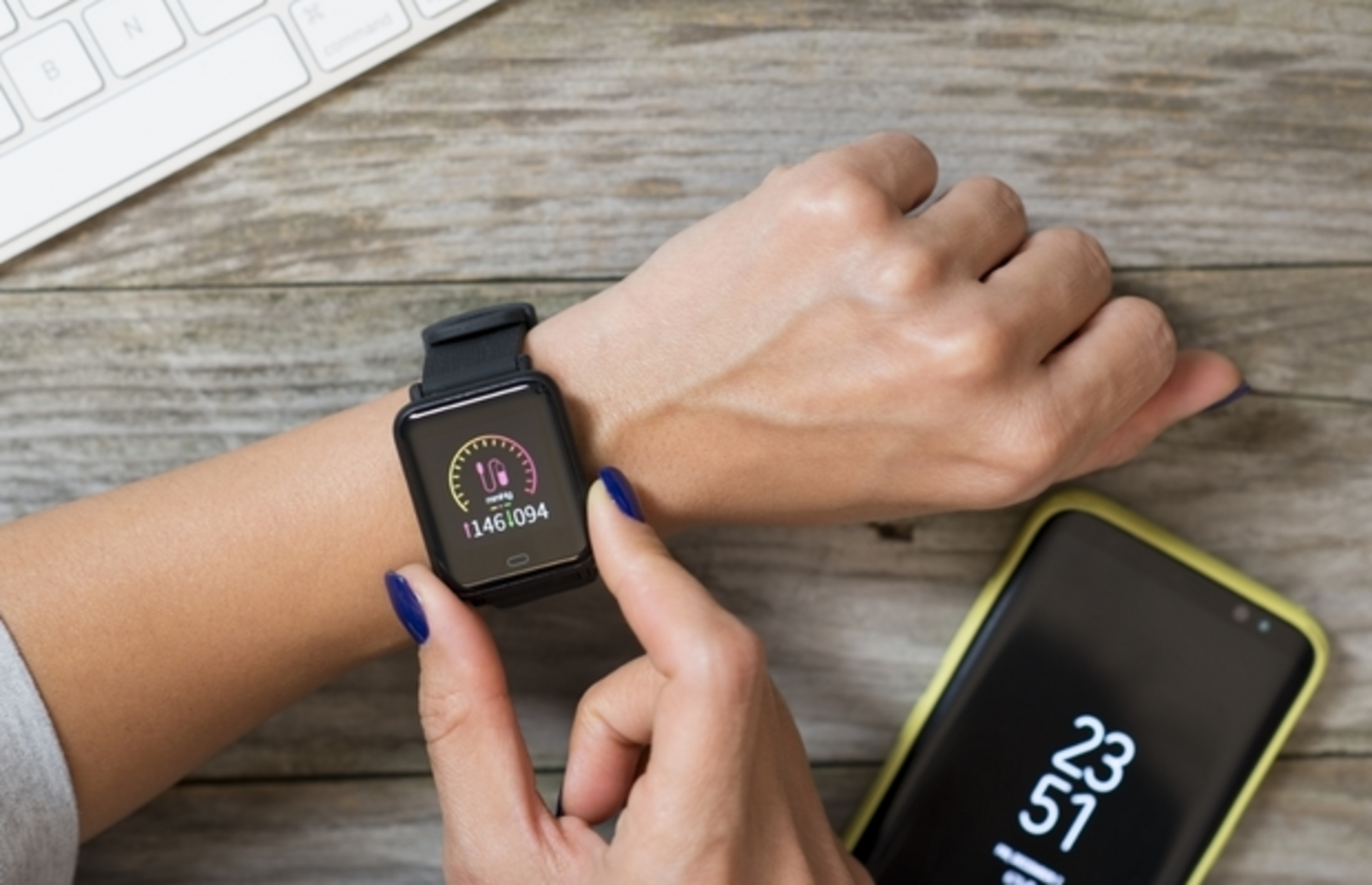 Akıllı saat alacaklara 1000 TL altı kullanışlı öneriler