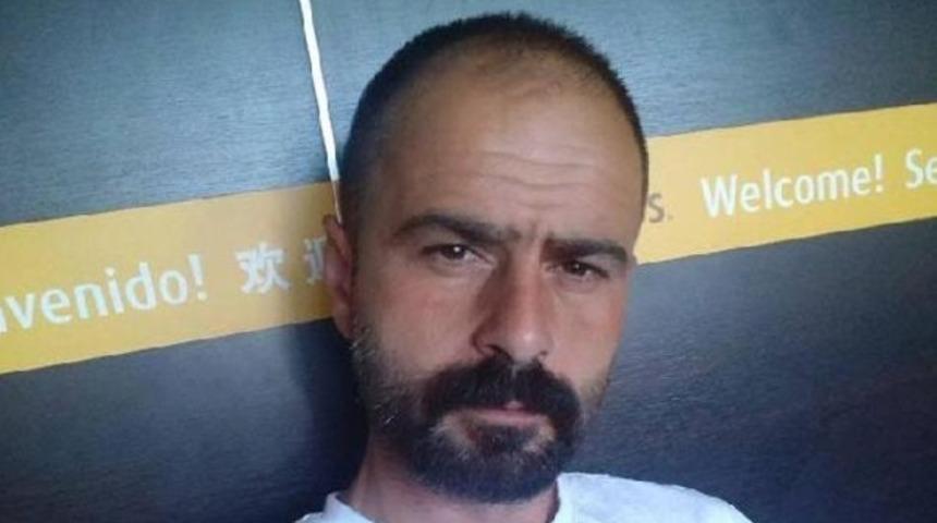 Sosyal medyadan &ouml;l&uuml;m paylaşımı yapıp intihar etti