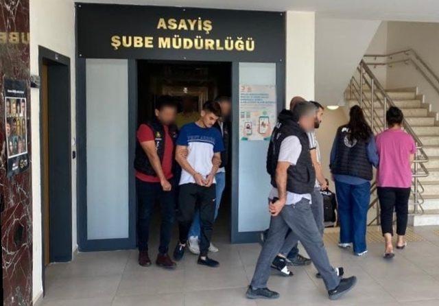 Kahramanmaraş'ta gasp iddiasıyla gözaltına alınan 3 zanlı tutuklandı 