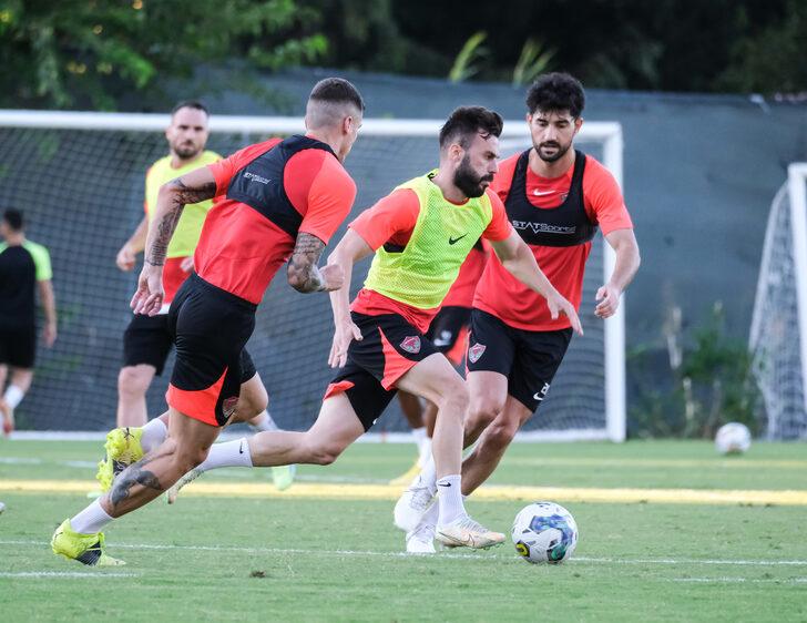 Hatayspor, Sivasspor maçının hazırlıklarını sürdürdü G3