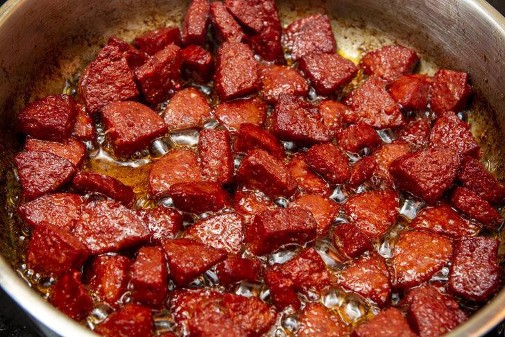 Dünyanın en zehirli yiyeceğini böyle yediriyorlar! Ölüme götüren etiket oyunu G1