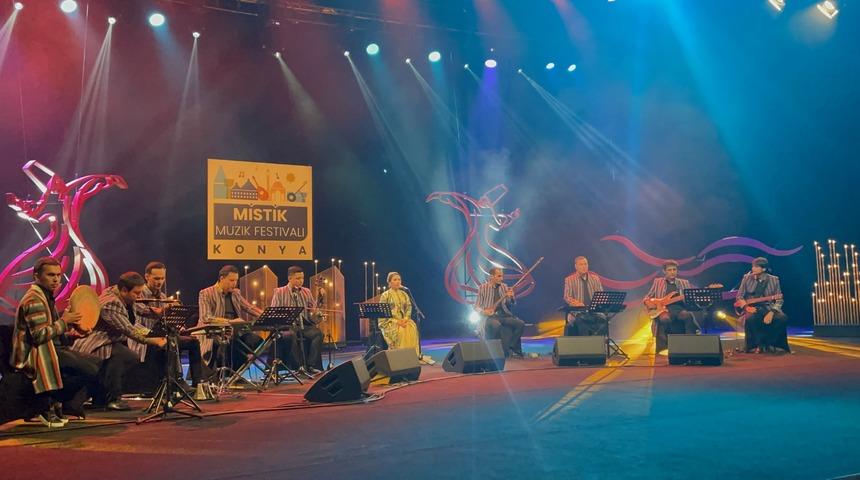 "19. Uluslararası Konya Mistik Müzik Festivali" sürüyor