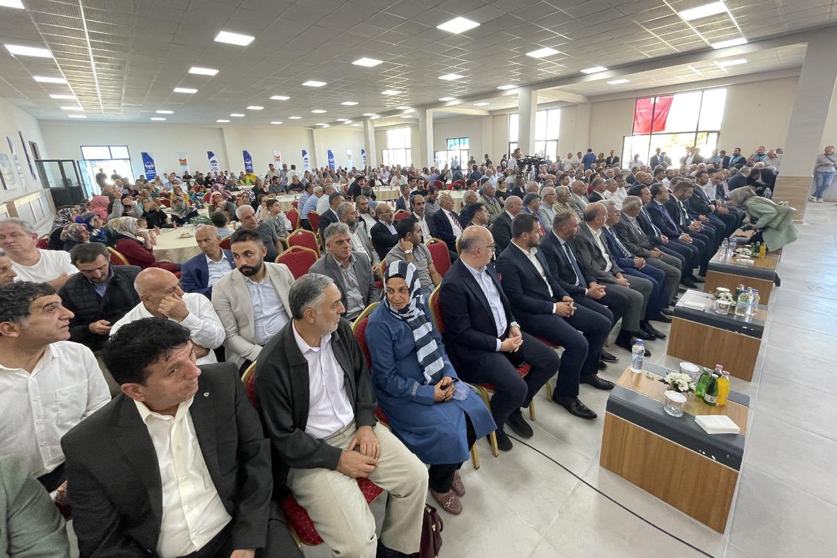 Zeytinburnu Belediyesince Sivrice'ye kazandırılan k&uuml;lt&uuml;r ve kongre merkezi a&ccedil;ıldı