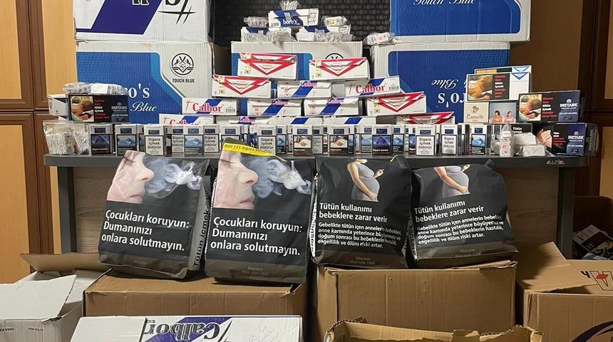 Kocaeli'de 15 bin 800 boş, 89 bin 600 doldurulmuş makaron ele geçirildi