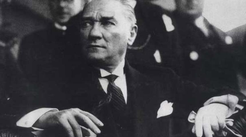 19 Mayıs Atat&uuml;rk'&uuml; Anma Gen&ccedil;lik ve Spor Bayramı kutlu olsun