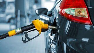 Akaryakıta indirim gelecek mi? Dünyada ucuzluyor! Türkiye'de sessizlik...