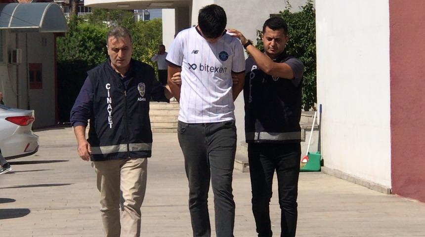 Adana'da barışmak için buluştuğu arkadaşını darbeden zanlı tutuklandı