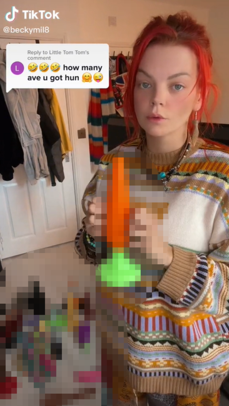 Sonunda bu da oldu! Sosyal medya fenomeni günlük nesnelere benzeyen cinsel ilişki oyuncağı koleksiyonunu paylaştı G3