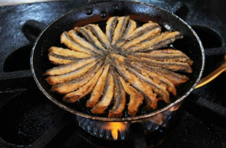 Balık pişirirken en sık yapılan yanlışlar: Balıklarınız çöpe gitmesin! Daha lezzetli olması için yapmanız gerekenler basit G2