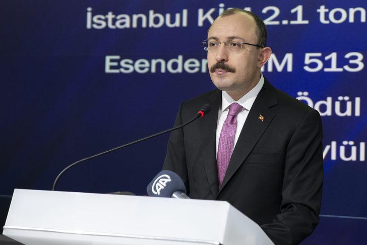 Bakan Muş, uyuşturucu yakalamalarında başarı gösteren muhafaza memurlarına ödül verdi: G2