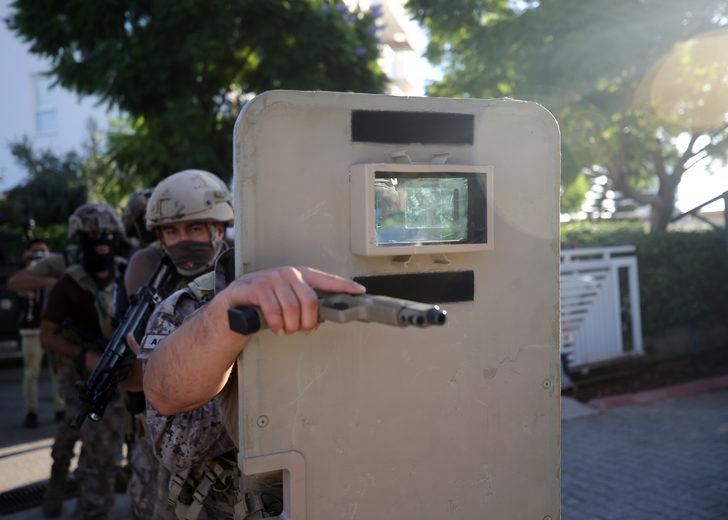 GÜNCELLEME - Mersin'de PKK/KCK operasyonunda 20 şüpheli yakalandı G3