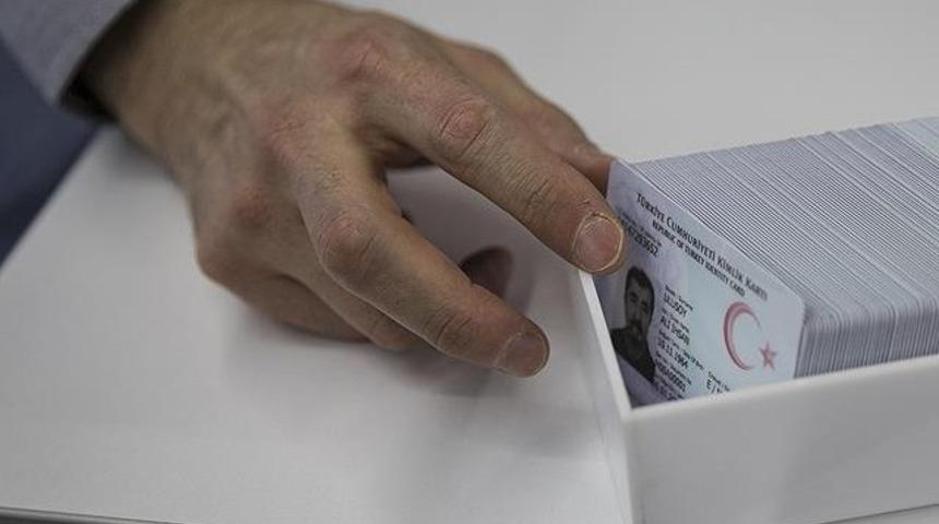 Çipli kimlikler için başvurular başlıyor