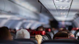 Yolcu uçağında gerilim dolu anlar! Bir yolcu “Çantamda bomba var” diyince savaş jetleri harekete geçti