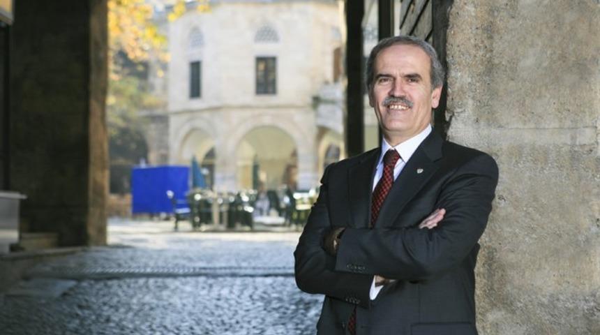 AKP’li Bursa Belediye Başkanı Altepe kendi yönettiği troll hesabından kendisine övgüler yağdırdı