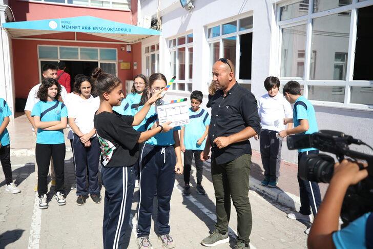 Çanakkale'de "Benim Hikayem Projesi" kapsamında öğrenciler kamerayla tanıştı G3