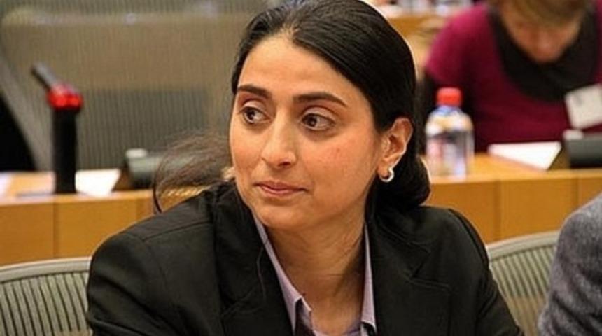 HDP Diyarbakır milletvekili Feleknas Uca yemin etti