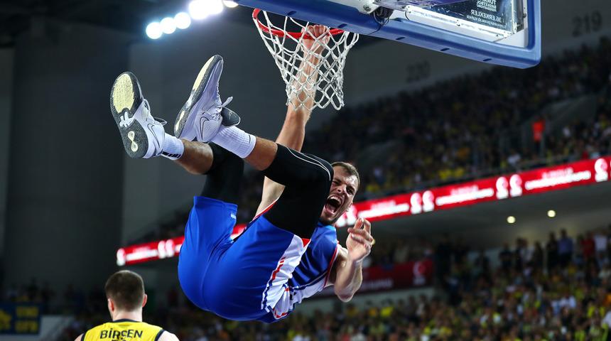 Cumhurbaşkanlığı Kupası, Fenerbahçe Beko'yu mağlup eden Anadolu Efes'in oldu!