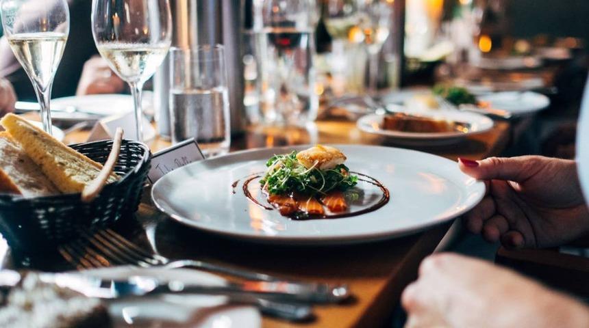 Fine dining ne demek? MasterChef'te geçen fine dining konsept ne anlama geliyor?