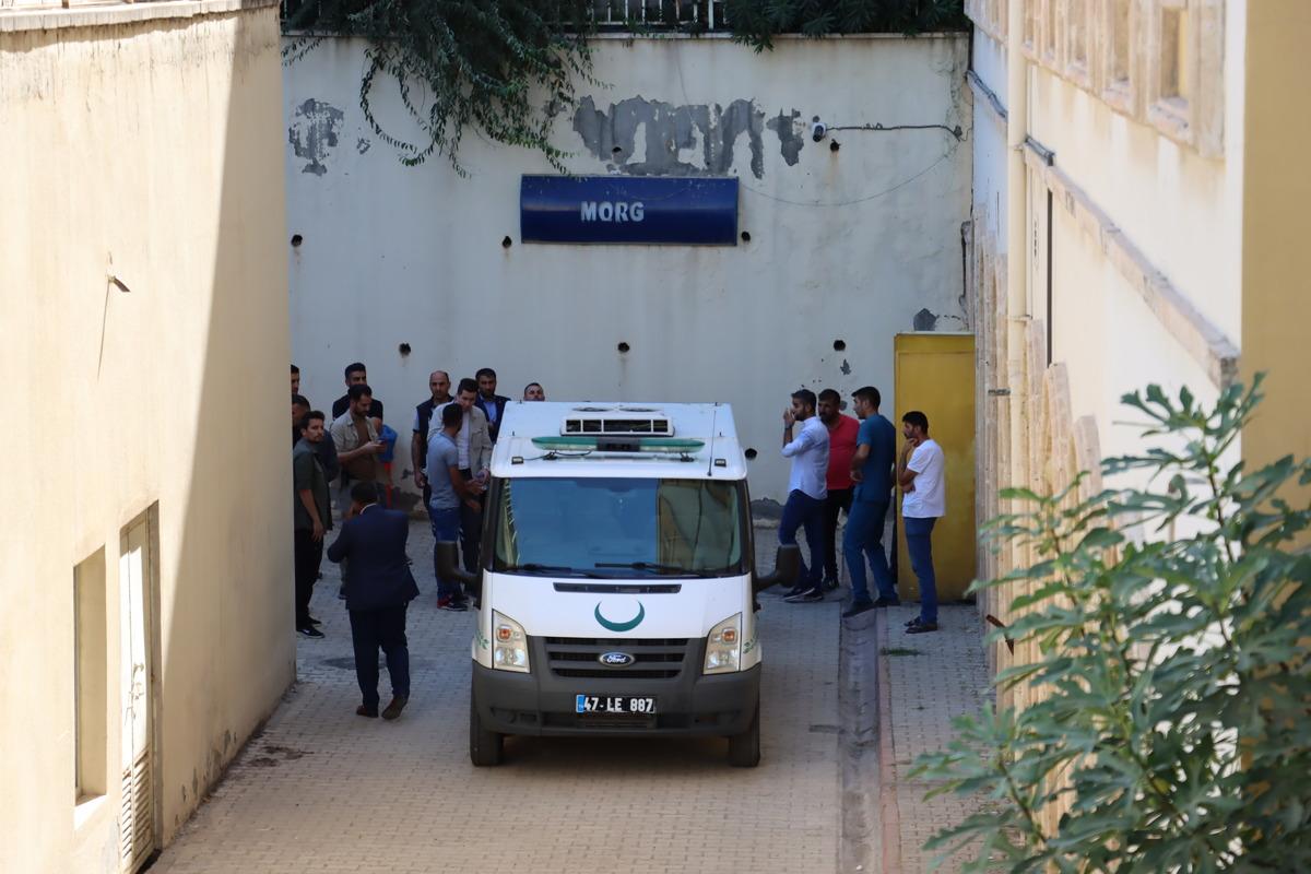 G&Uuml;NCELLEME - Mardin'de ormanda silahlı saldırıda &ouml;len iş&ccedil;i toprağa verildi