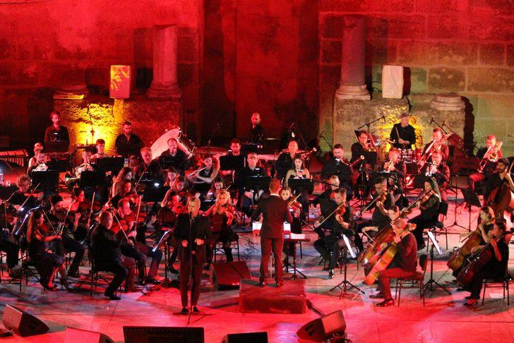 İtalyan tenor Alessandro Safina, Antalya'da konser verdi G2