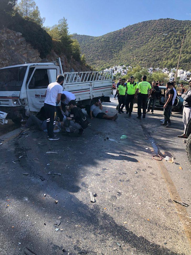 Muğla'daki trafik kazalarında 1'i ağır 4 kişi yaralandı G3