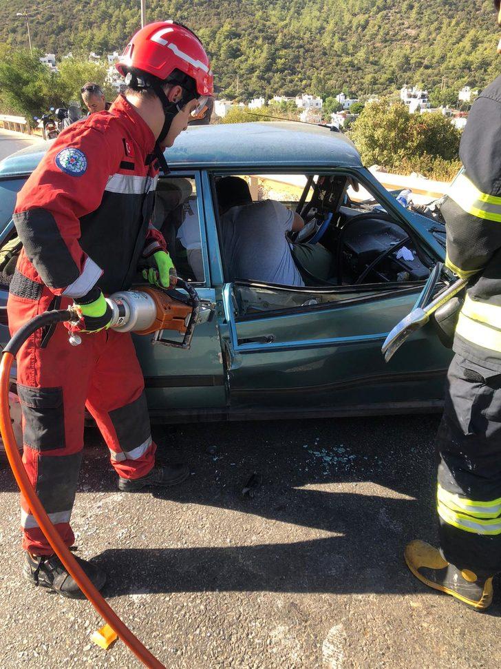 Muğla'daki trafik kazalarında 1'i ağır 4 kişi yaralandı G4