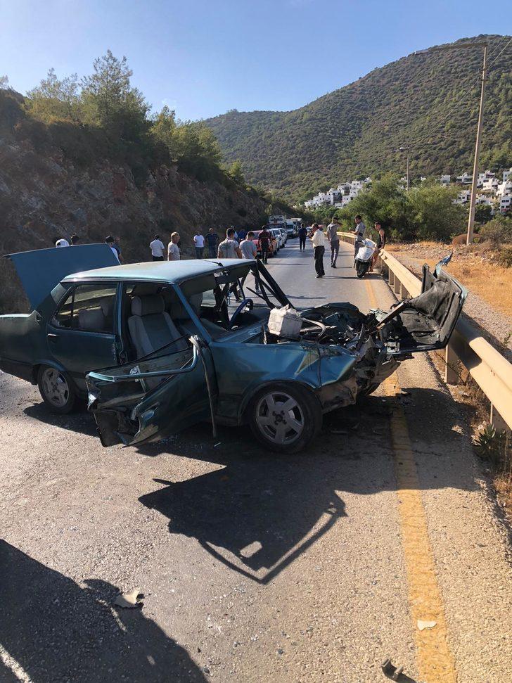 Muğla'daki trafik kazalarında 1'i ağır 4 kişi yaralandı G5