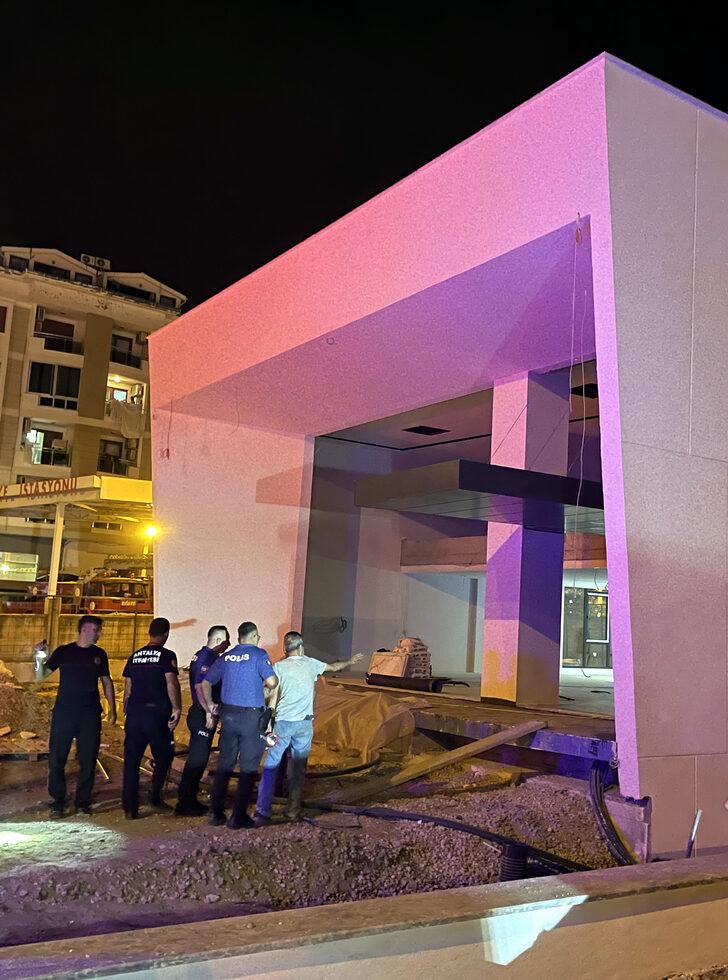Antalya'da asansör boşluğuna düşen 2 işçi yaralandı G4