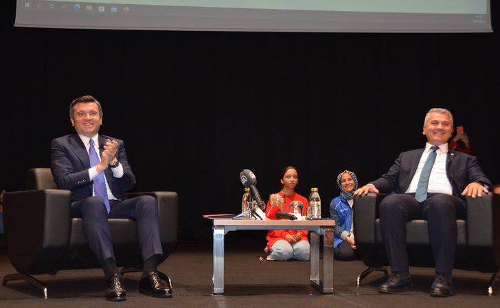 Dışişleri Bakan Yardımcısı Yavuz Selim Kıran, Balıkesir'de gençlerle buluştu: G5