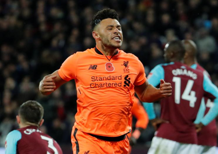 Liverpool'un yıldız futbolcusu Alex Oxlade-Chamberlain'in 3,5 milyon sterlinlik evi soyuldu! "Sadece maddi zarar vermediler..." G1