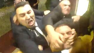 İstanbul'da ünlü gece kulübündeki kavgada yeni detaylar! 'Size sıkıntı mı olayım, siz kimsiniz?'