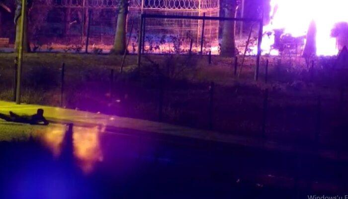 Mersin'de polisevine saldırının yeni görüntüleri ortaya çıktı! Teröristlerin kendini patlatma anı kamerada