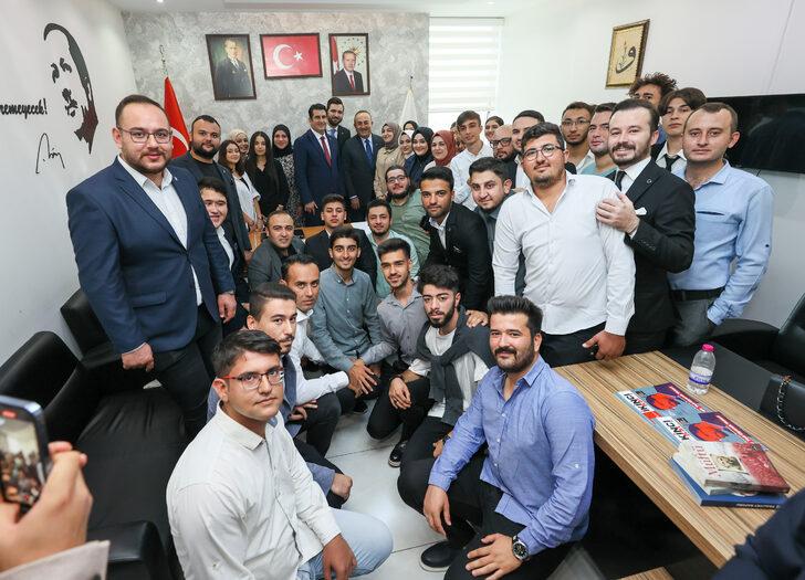 Dışişleri Bakanı Çavuşoğlu, Denizli'de basın toplantısı düzenledi: (1) G4