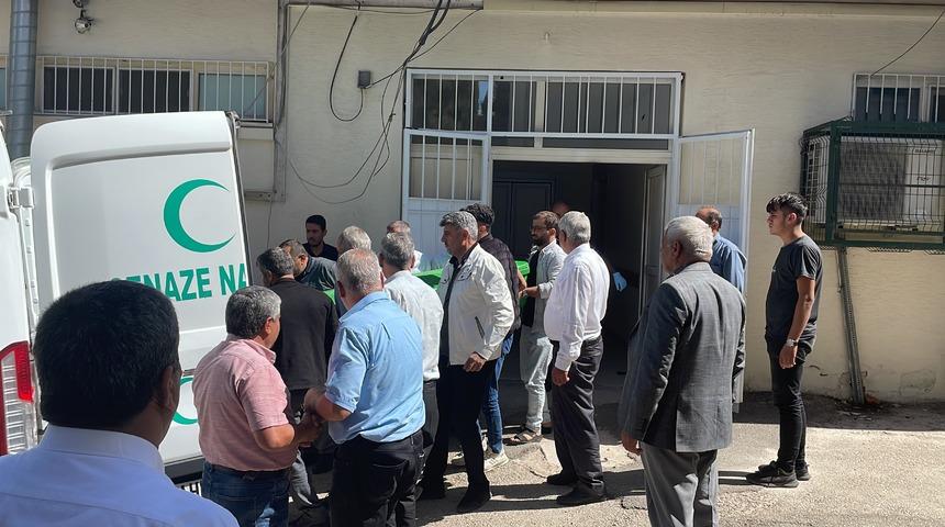 Gaziantep'te bıçaklı saldırıya uğrayan kişi hayatını kaybetti