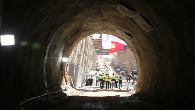 Bakan Karaismailoğlu, Gebze OSB-Darıca Sahil Metro Hattı Işık Görme Töreni'ne katıldı: